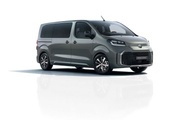 8 OS. Medium Full wersja skórzane fotele masaż szklany dach